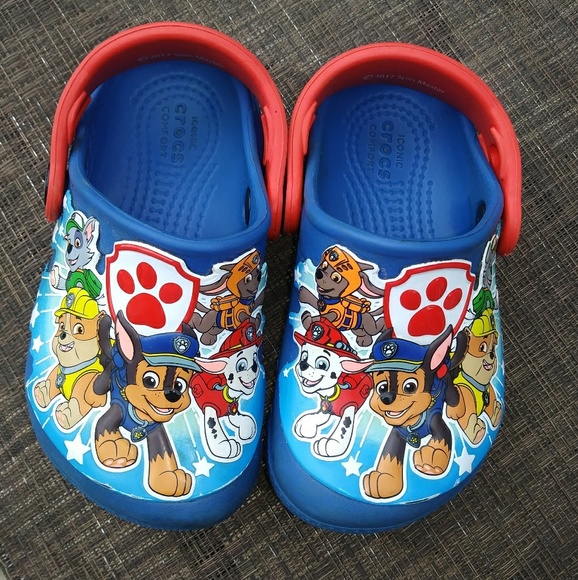 paw patrol crocs size 7